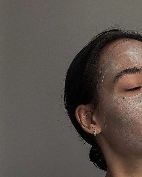 Acne during periods: causes and solutions